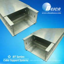 Canal de aluminio perforado Trunking con divisor